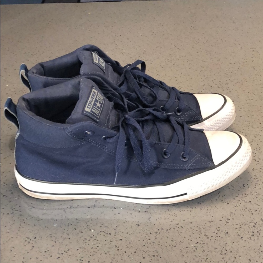 Converse chucks mid